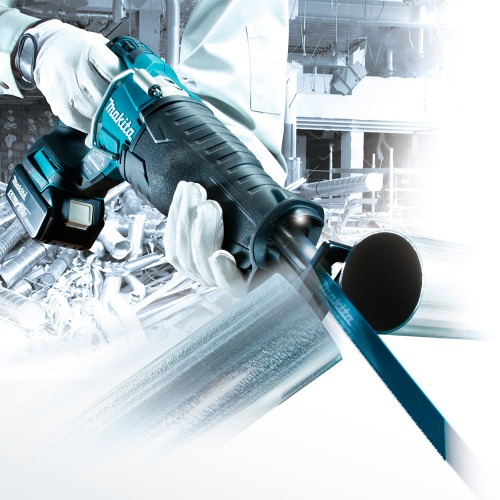 Serra sabre a bateria 18V 3Ah Brushless com 2 baterias e maleta - DJR187RFE 110V/220V Serra sabre a bateria 18V 3Ah Brushless com 2 baterias e maleta - DJR187RFE 110V/220V