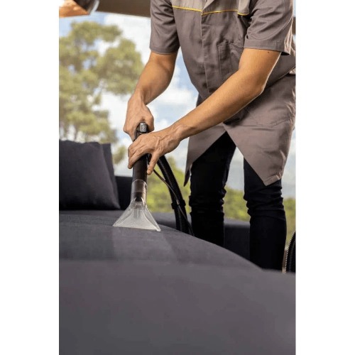 Extratora de carpetes e aspirador 30 Litros 1700 watts - Puzzi 4/30 220V Extratora de carpetes e aspirador 30 Litros 1700 watts - Puzzi 4/30 220V