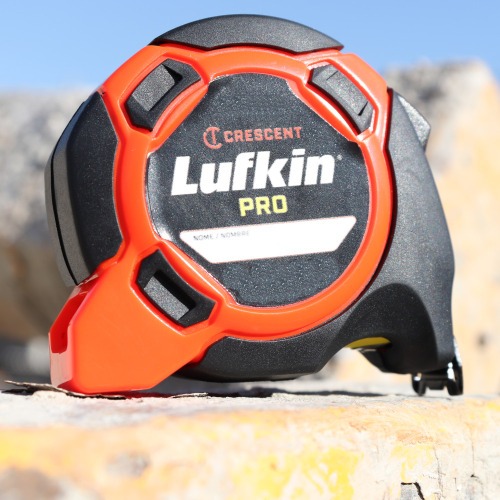 Trena com fita de aço 25 mm x 8 m com trava - L600 Trena com fita de aço 25 mm x 8 m com trava - L600