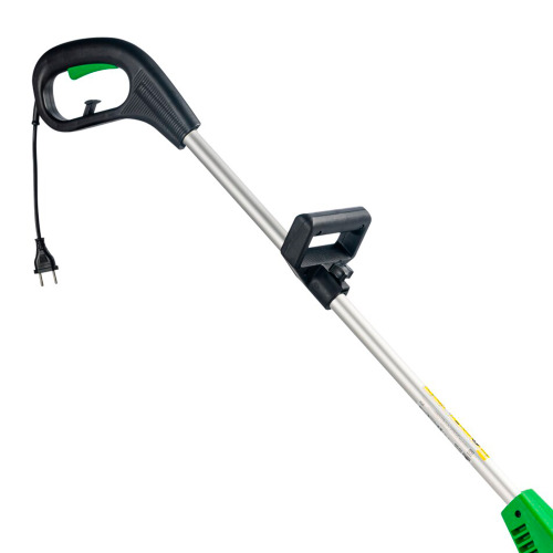 Aparador de grama 1.800 watts a fio de nylon Master AT-1800 110V Aparador de grama 1.800 watts a fio de nylon Master AT-1800 110V