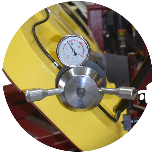 Serra de fita horizontal gravitacional e manual 260 x 260 mm trifásica 220V - S3720E-H2 Serra de fita horizontal gravitacional e manual 260 x 260 mm trifásica 220V - S3720E-H2