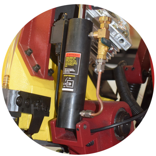 Serra de fita horizontal gravitacional e manual 260 x 260 mm trifásica 220V - S3720E-H2 Serra de fita horizontal gravitacional e manual 260 x 260 mm trifásica 220V - S3720E-H2