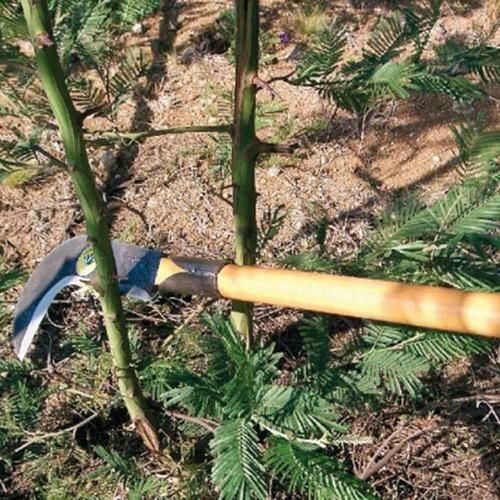 Foice roçadeira cabo de madeira de 120 cm - 77600/615 Foice roçadeira cabo de madeira de 120 cm - 77600/615