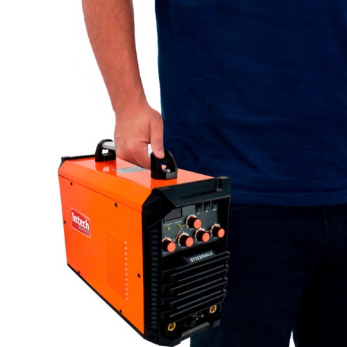 Inversora de solda multiprocesso 200A para Eletrodo revestido E Tig AC/DC - STIG200ALU 220V Inversora de solda multiprocesso 200A para Eletrodo revestido E Tig AC/DC - STIG200ALU 220V