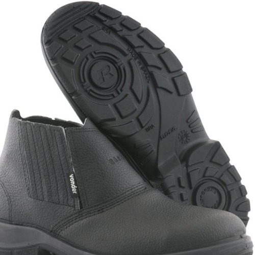 Botina em couro sintético com elástico Botina em couro sintético com elástico