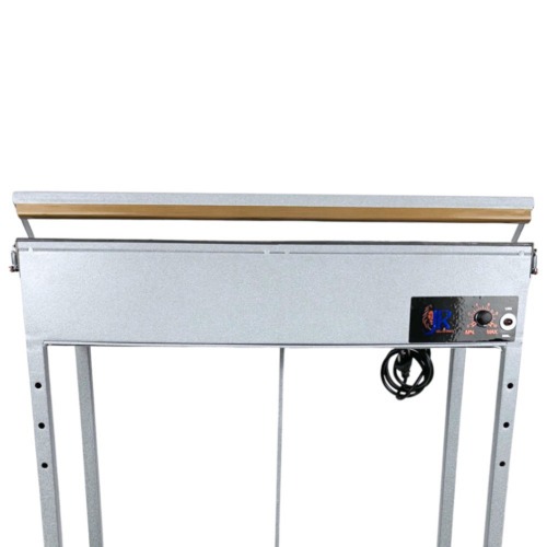 Seladora de pedal com temporizador 30 cm - SEL-30P 110V/220V Seladora de pedal com temporizador 30 cm - SEL-30P 110V/220V